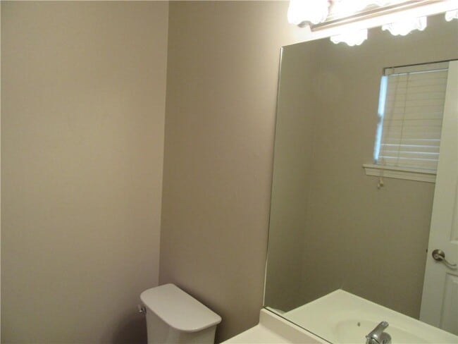 Building Photo - 1209 S Prospect St