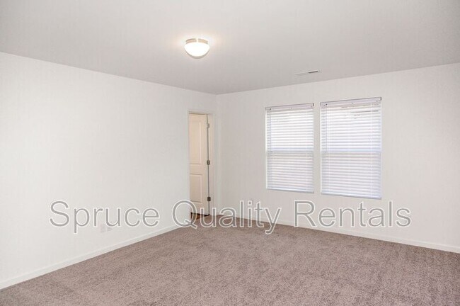 Building Photo - 1541 Mariners Ct