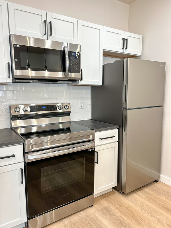 Building Photo - 3206 Dobson St