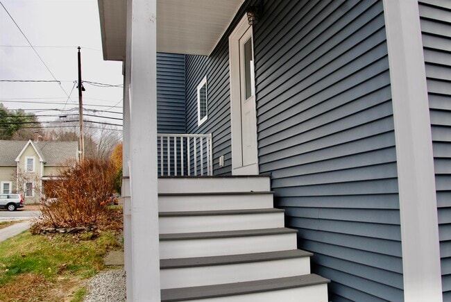 Building Photo - 34 Broadway