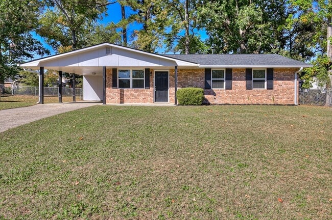 Primary Photo - 3423 Cannongate Dr