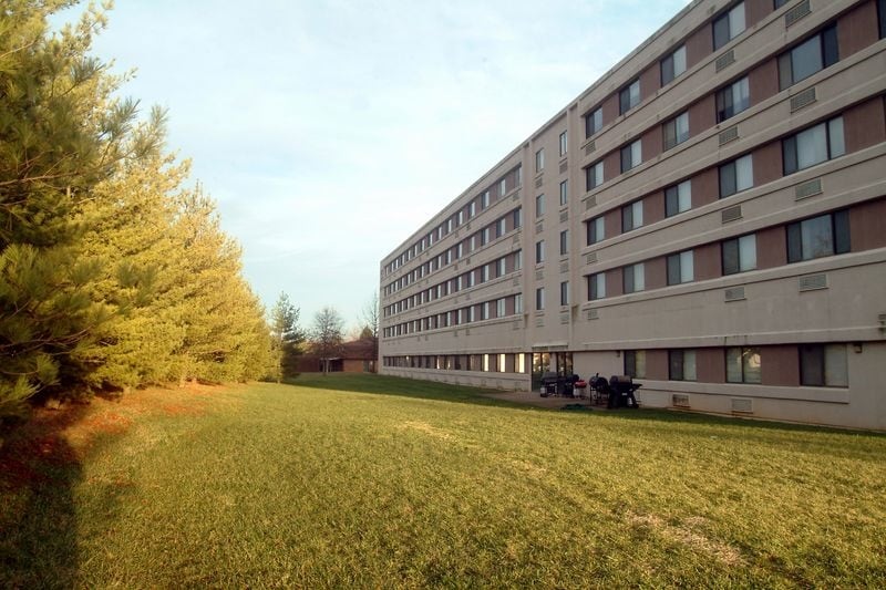 Primary Photo - Vista Apartments of Radcliffe