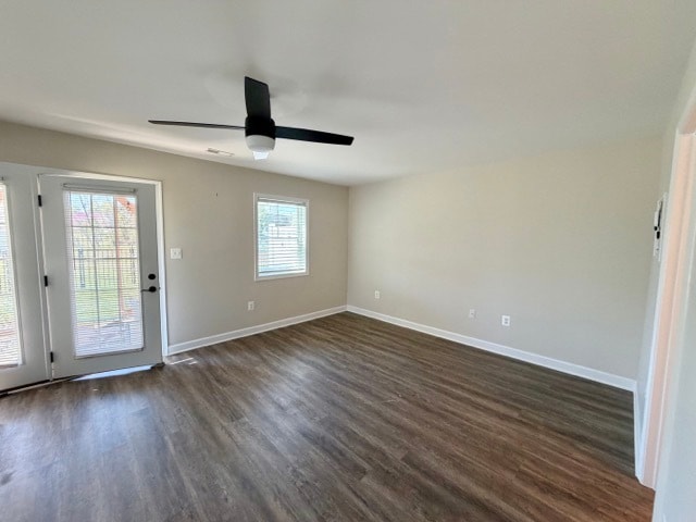 Bonus Room w/ Extra Closet and Full Bath - 1373 Palomino Trl
