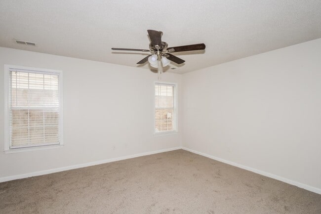 Building Photo - 1008 Leconte Gap St
