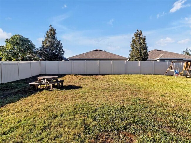 Building Photo - 8506 Hunters Fork Loop