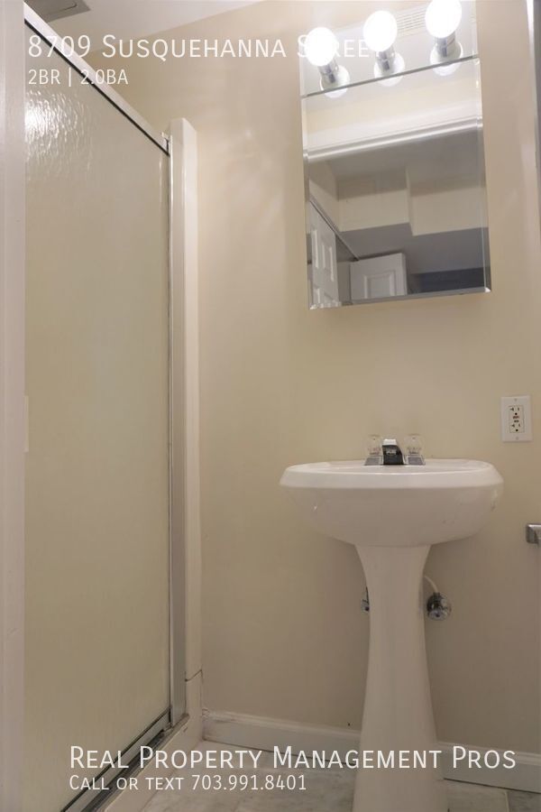 Building Photo - 8709 Susquehanna St