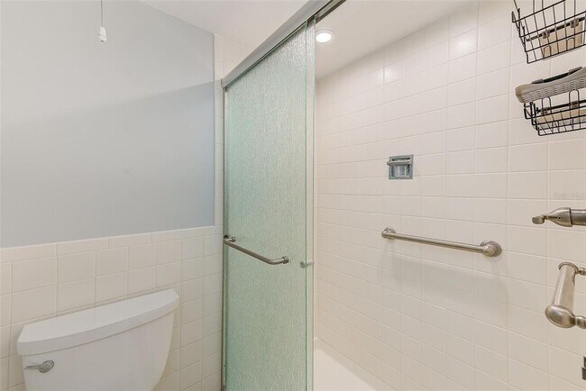 Building Photo - 10215 Regal Dr