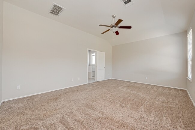 Building Photo - 8402 Coral Cove Pass Ln