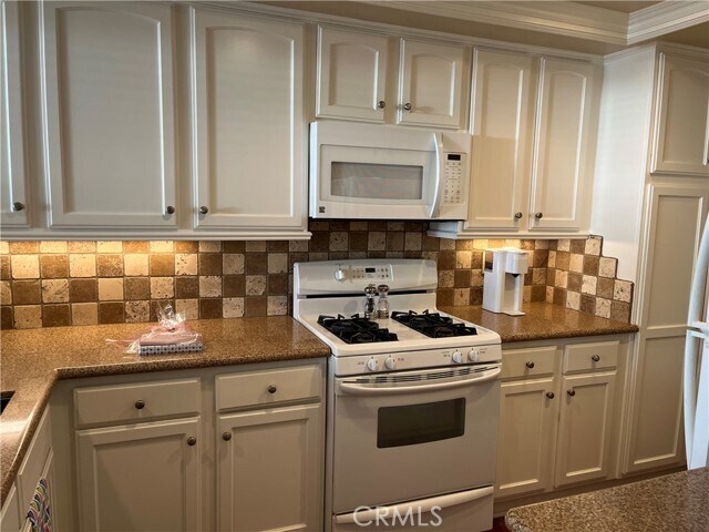 Building Photo - 280 Cagney Ln