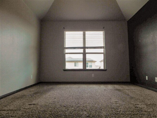 Building Photo - 3405 Addison St