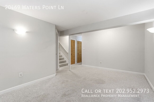 Building Photo - 20469 Waters Point Ln
