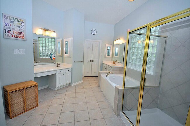 Building Photo - 22510 Oak Mist Ln