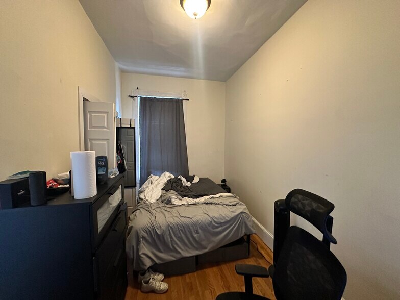 Building Photo - 1451 Tremont St