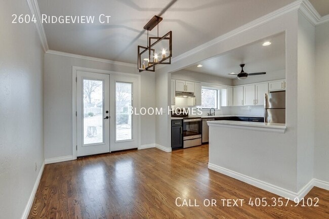 Building Photo - 2604 Ridgeview Ct