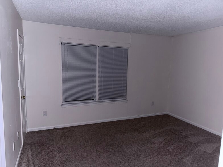 Master Bedroom - 2726 Janice Lynn Ct