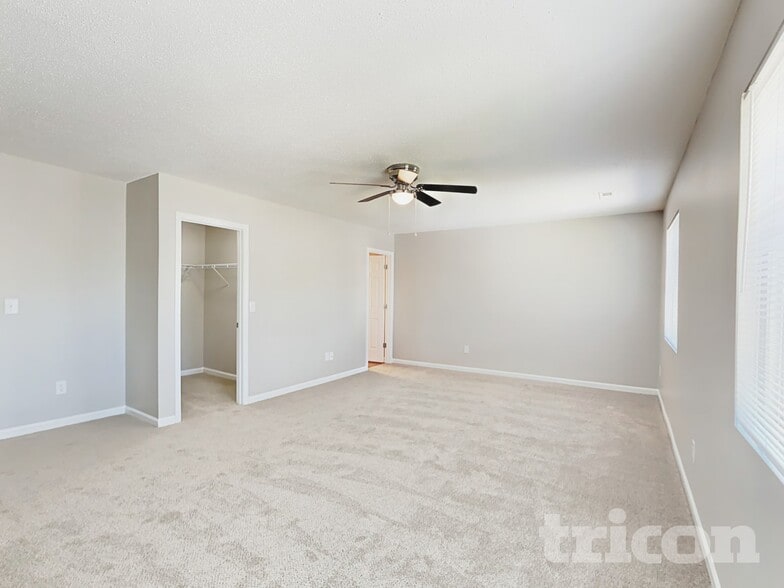 Building Photo - 1135 Edinburgh Dr