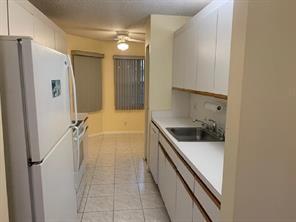 Building Photo - 1200 SW 124th Terrace