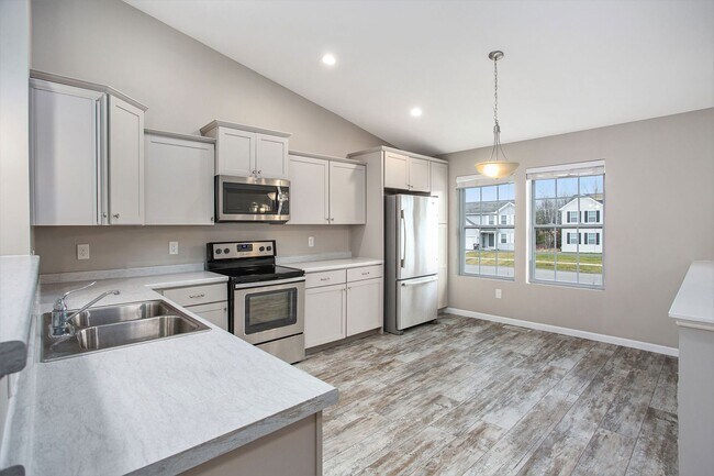 Building Photo - Beautiful Neighborhood with Newer Home for Lease