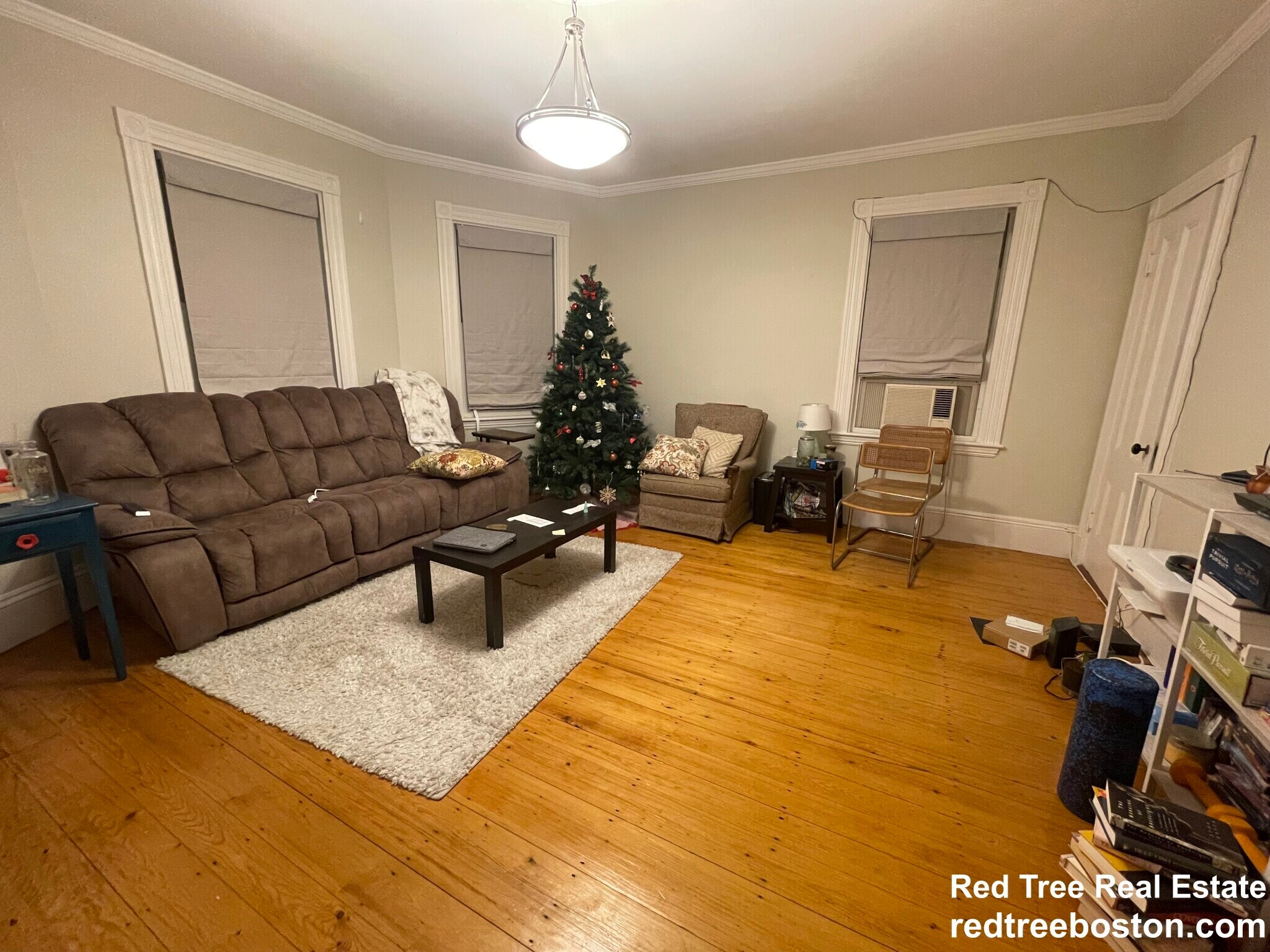 Building Photo - 62 Chestnut St