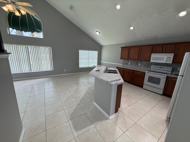 Building Photo - 105 Westmoreland Cir