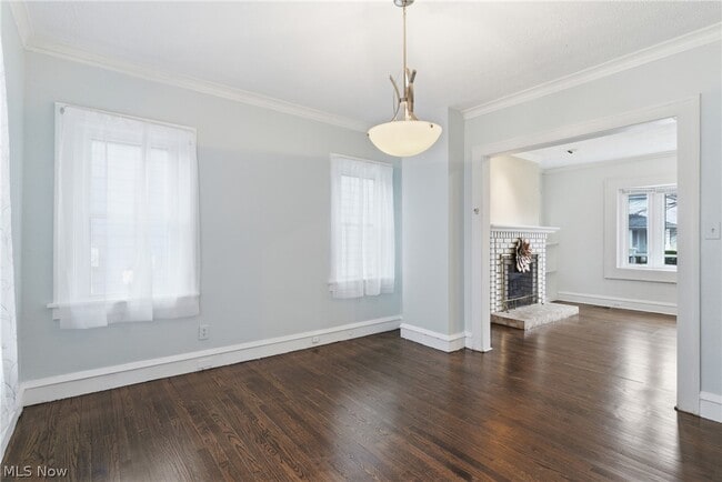 Building Photo - 3577 Cedarbrook Rd