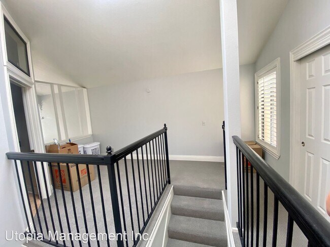 Building Photo - 5291 Colodny Dr