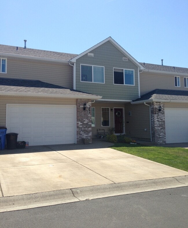 Building Photo - 7423 NE 61st Way