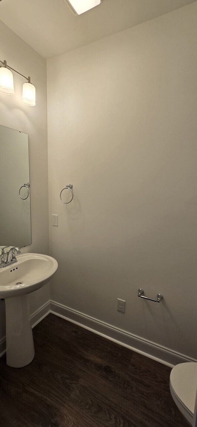 Building Photo - 1606 Mountain Quail Cir