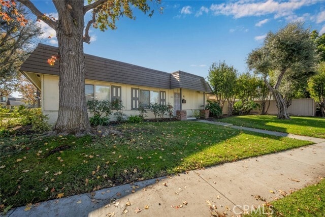 Building Photo - 4060 Orange