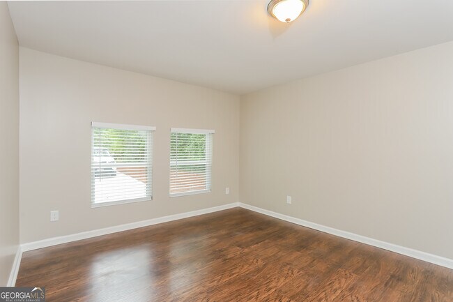 Building Photo - 108 Burch Rd