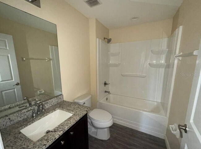 Building Photo - 11233 Kimberly Ave