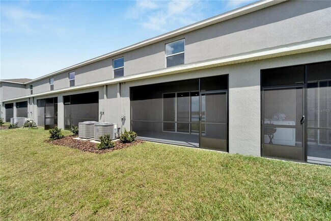 Building Photo - 17637 Crescent Moon Lp