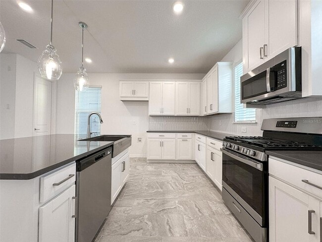 Building Photo - 15089 Summer Harvest St