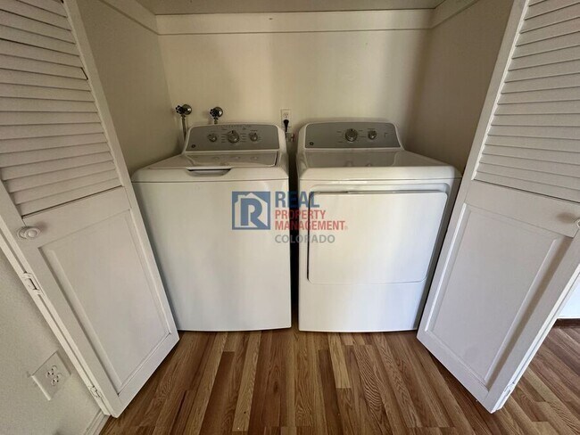 Building Photo - 2953 S Verbena Way