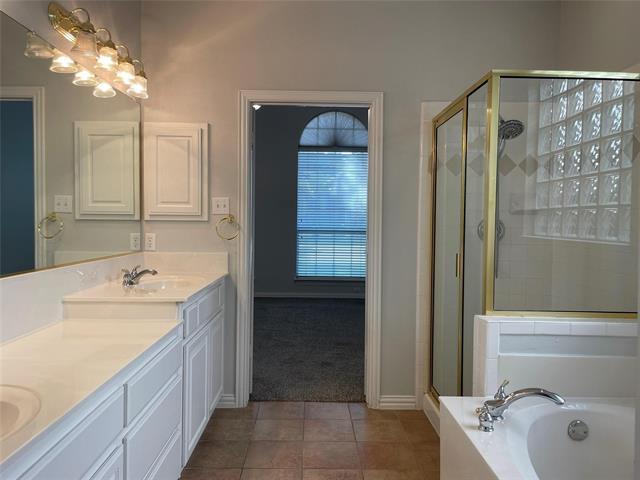 Building Photo - 407 Flagler Ct