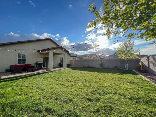 Building Photo - 4590 W Foldwing Dr