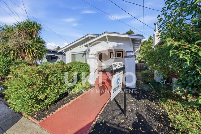 Building Photo - 2955 California St