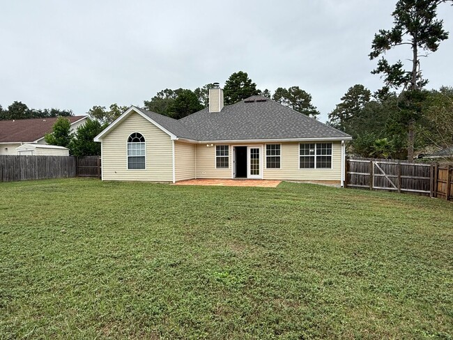 Building Photo - East Tallahassee Home Near Fallschase