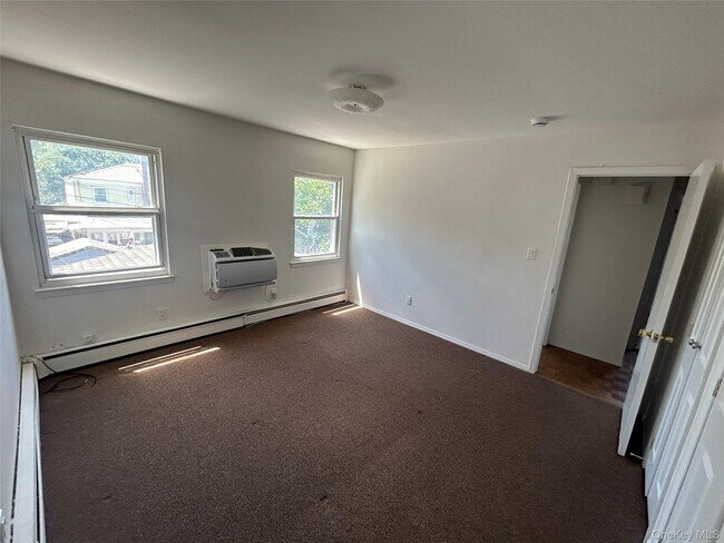 Building Photo - 77-24 252nd St