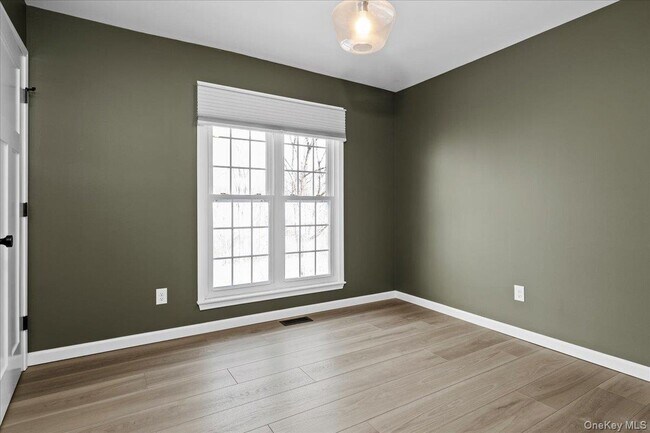 Building Photo - 56 The