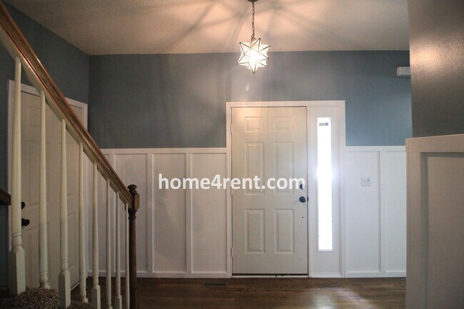 Building Photo - Blue Valley Schools w/ Wood Floors, Finish...