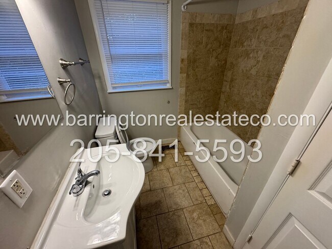 Building Photo - Birmingham/Center Point