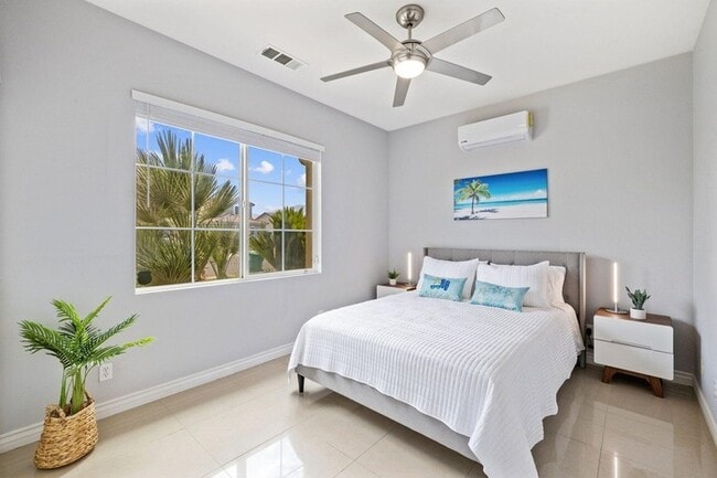 Building Photo - Updated 3BR Home with Private Pool in Tierra del Sol Community – Coachella