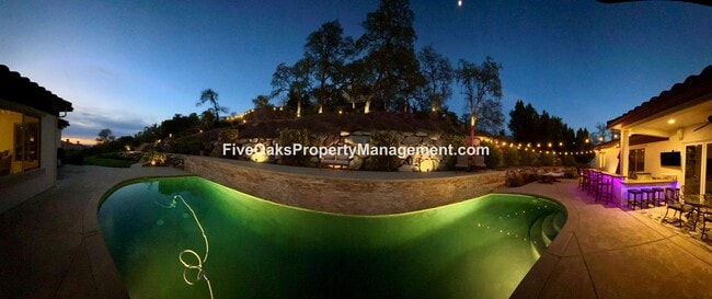 Building Photo - 2651 Via Fiori