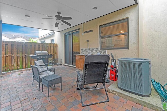 Building Photo - 11413 SW 253rd St