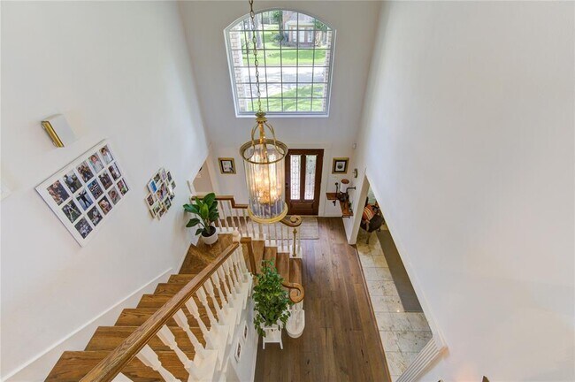 Building Photo - 5222 Summer Snow Dr