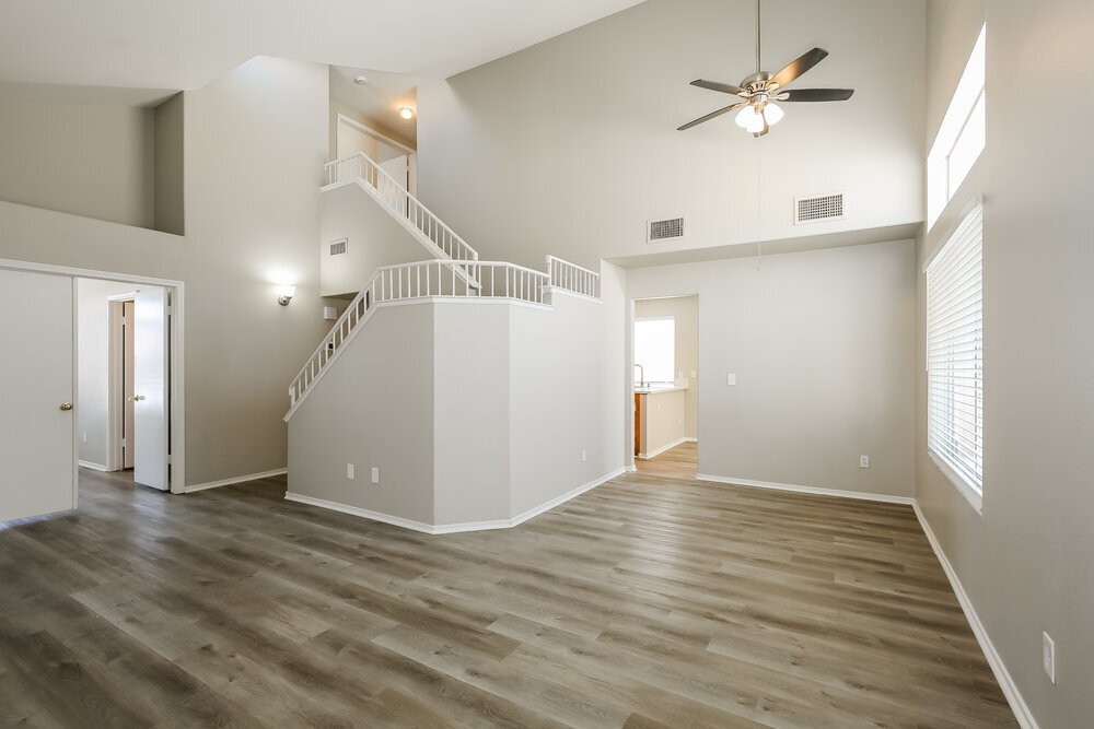 Building Photo - 1737 Villa Vista Way