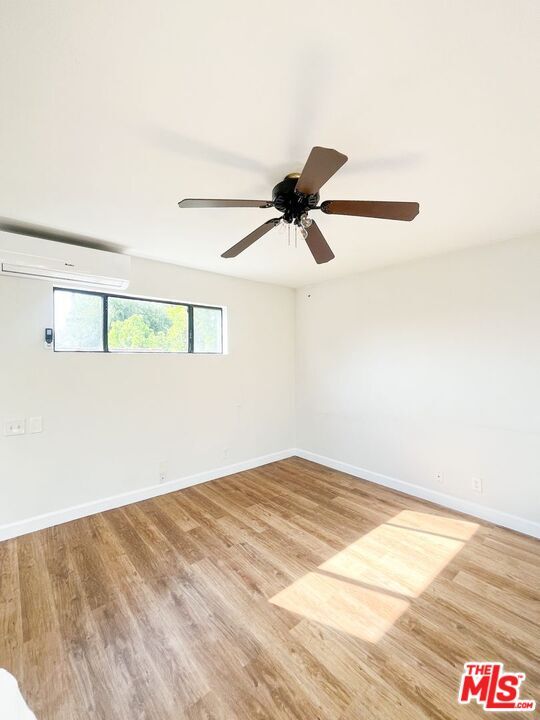 Building Photo - 844 Maltman Ave