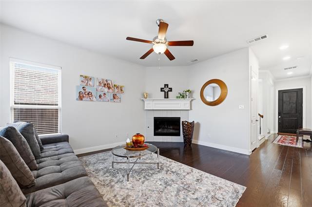 Building Photo - 1074 James Ct