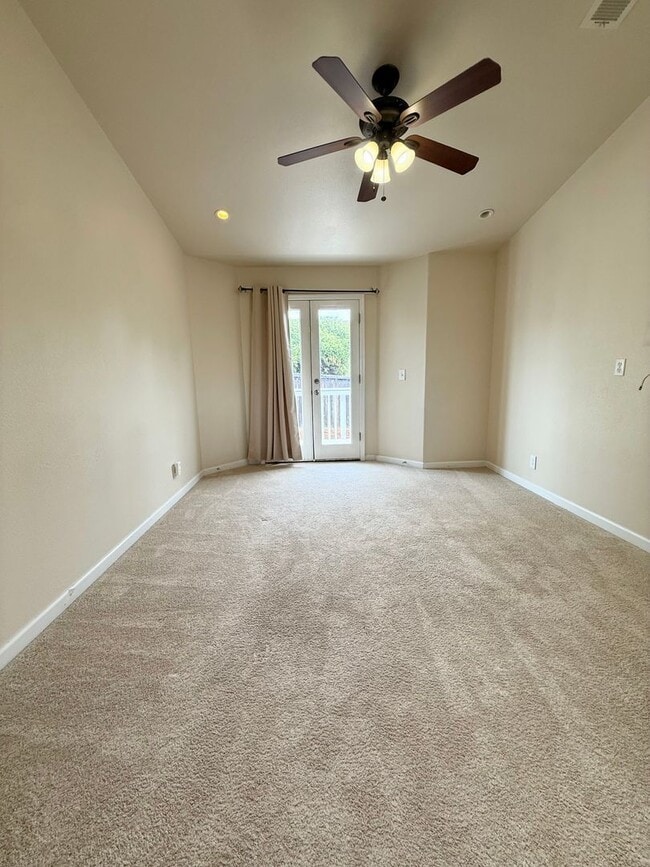 Building Photo - Beautiful 4 Bedroom 4.5 Bath Home COMING SOON!!!